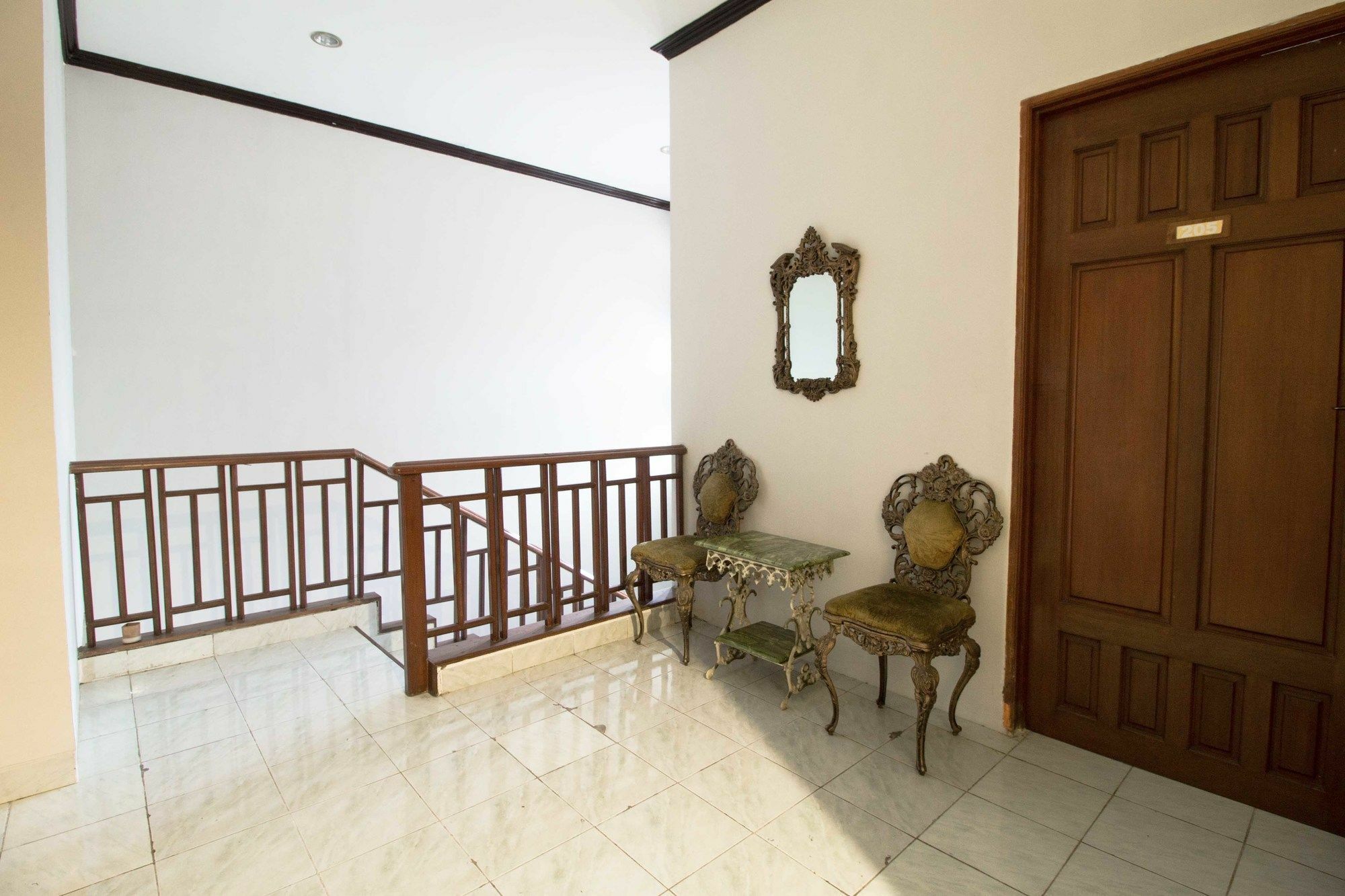 Reddoorz Near Juanda Airport T1 Hotel Brebek Eksteriør billede
